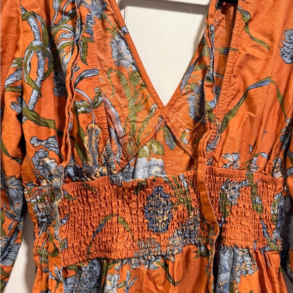 Elegant Long Sleeve Floral Dress - Picture 7 of 9